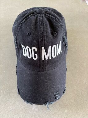Dog Mom hat 🐾